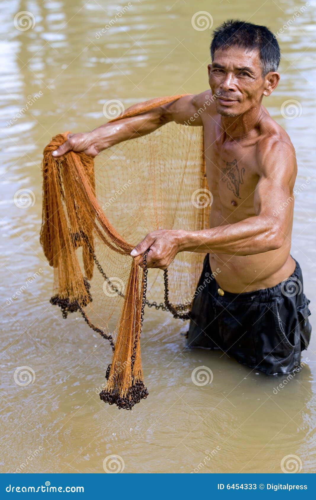 Fisherman of Thailand with Throw Net Stock Image - Image of people,  catching: 6454333