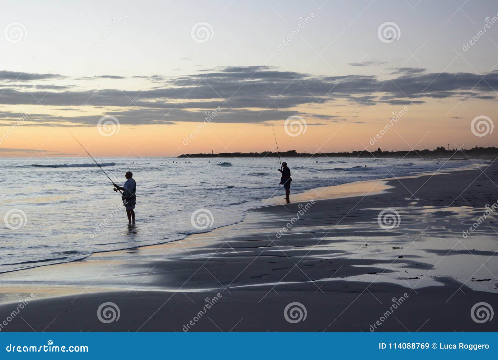 surf fishing rods in Western Australia, Fishing