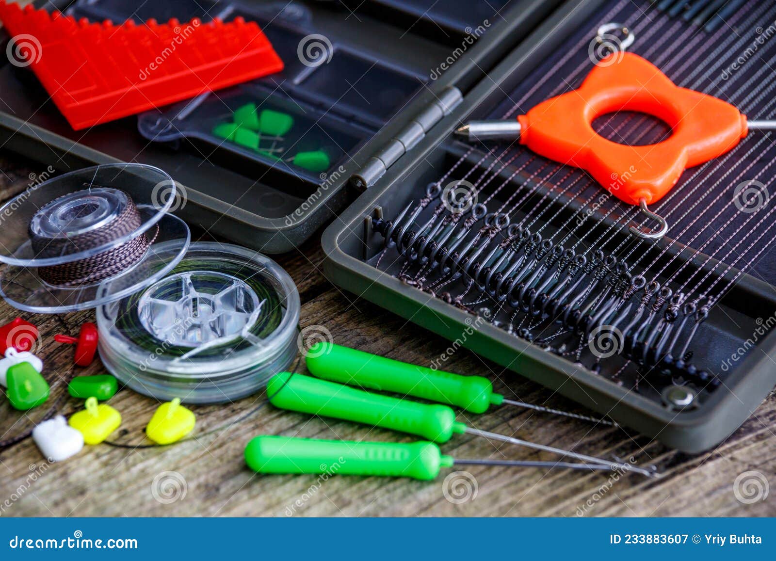 https://thumbs.dreamstime.com/z/fishing-adventures-carp-large-fisherman-s-tackle-box-fully-stocked-lures-gear-installation-big-fish-233883607.jpg
