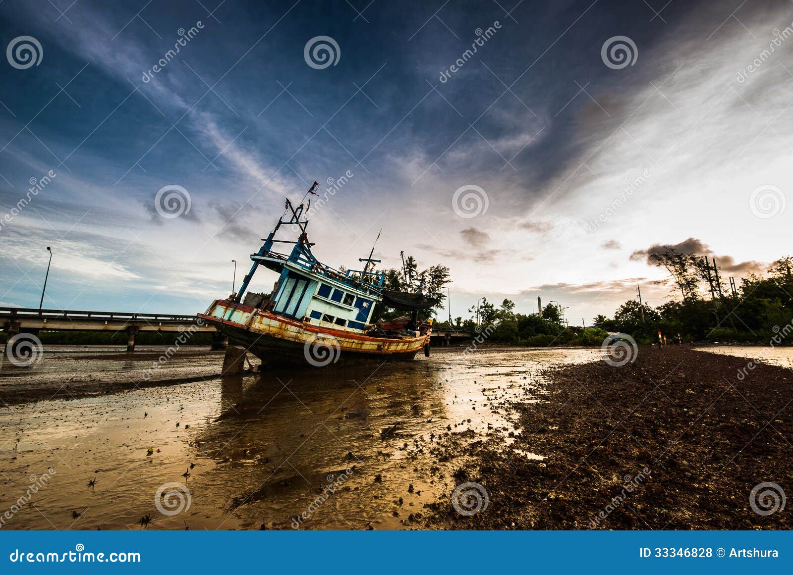 Fishing Boat Ran Aground on the Mud Beach Stock Photo Image of