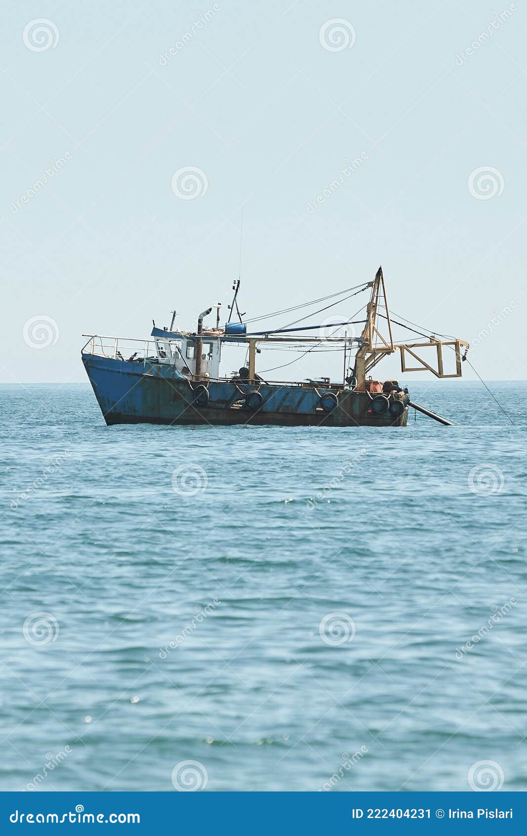 Fishing Boat, Trawler Fishing Razor Fish in an Open Irish Sea. Food  Industry, Traditional Craft, Environmental Damage Concepts Stock Image -  Image of horizon, equipment: 222404231