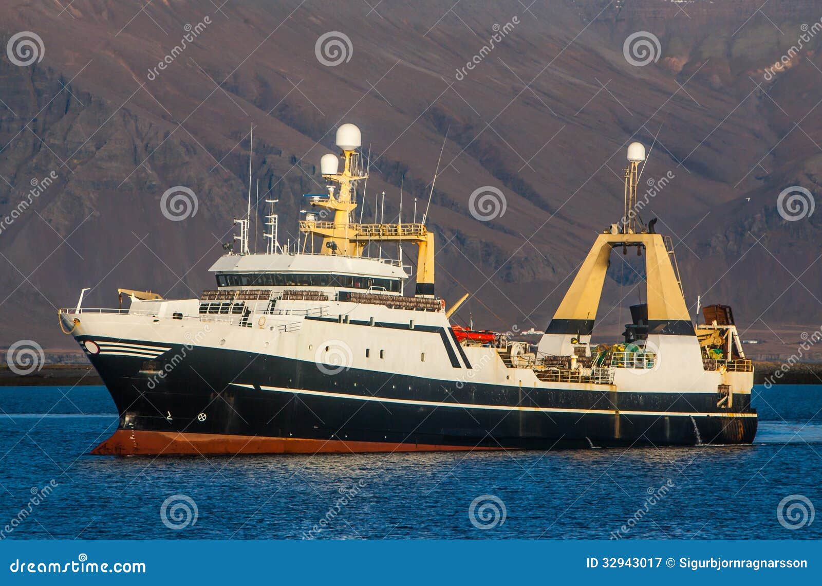 Fishing trawler stock image. Image of boat, clouds, ocean - 32943017