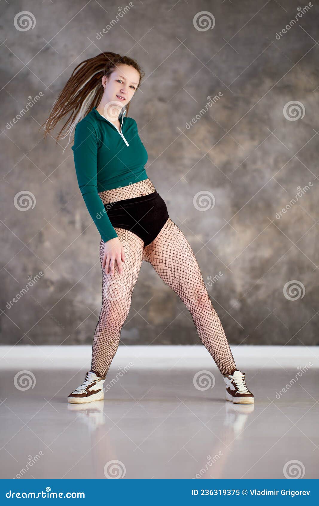 Fishnet Tights are Worn by Twerk Woman Dancer during Training Session in  Dance Studio. Stock Image - Image of home, maillot: 236319375