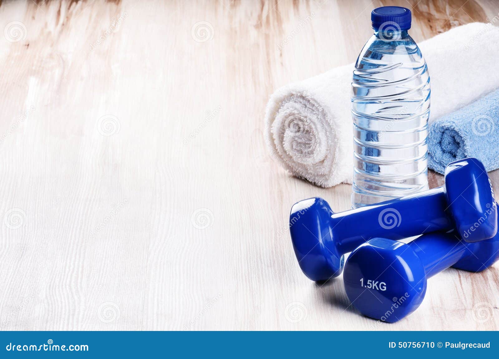 https://thumbs.dreamstime.com/z/fitness-concept-dumbbells-water-bottle-workout-setting-50756710.jpg