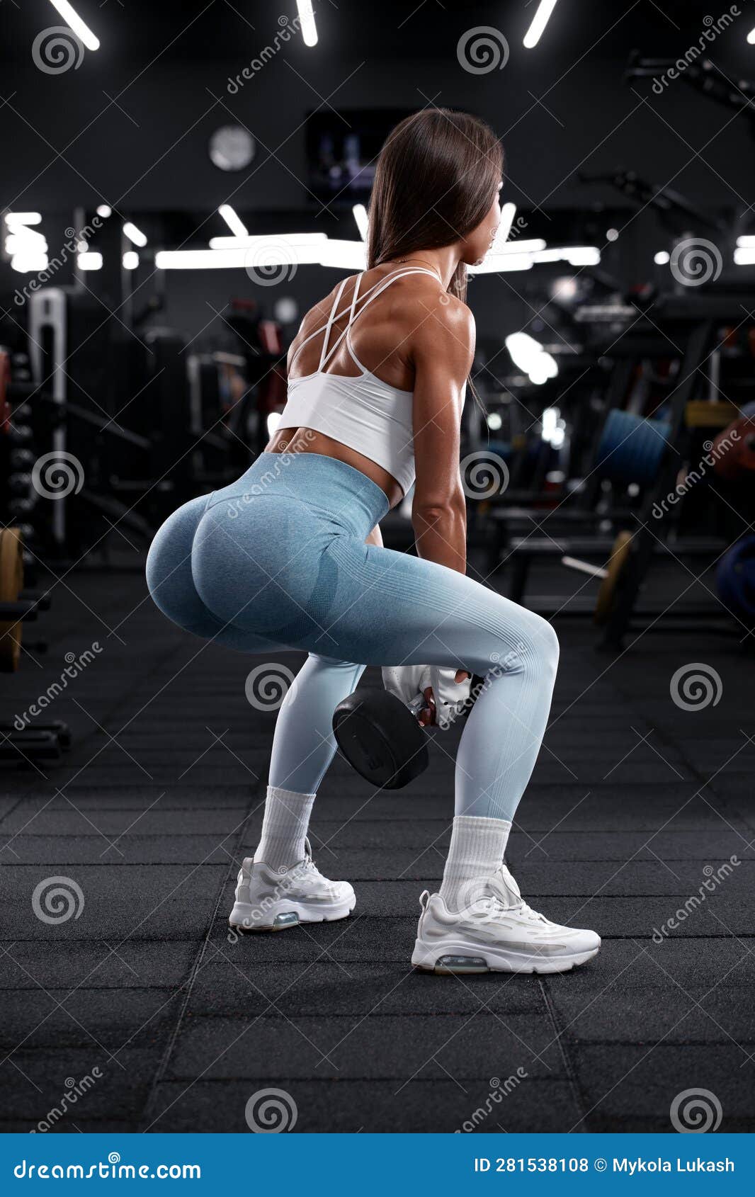 Fitness Femme Faire De L'exercice Squat Pour Les Glucides Dans La