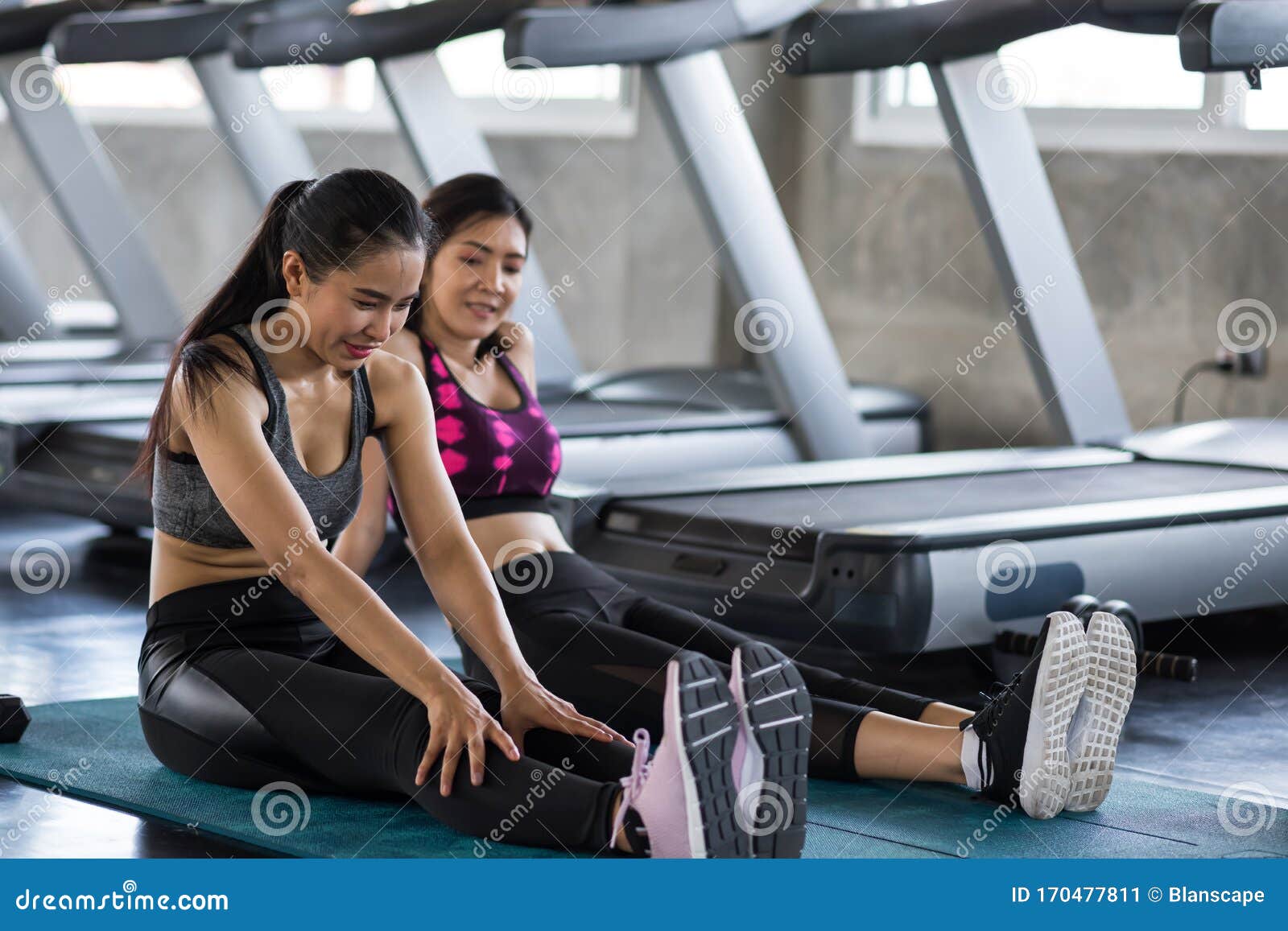 Lesbian At Gym