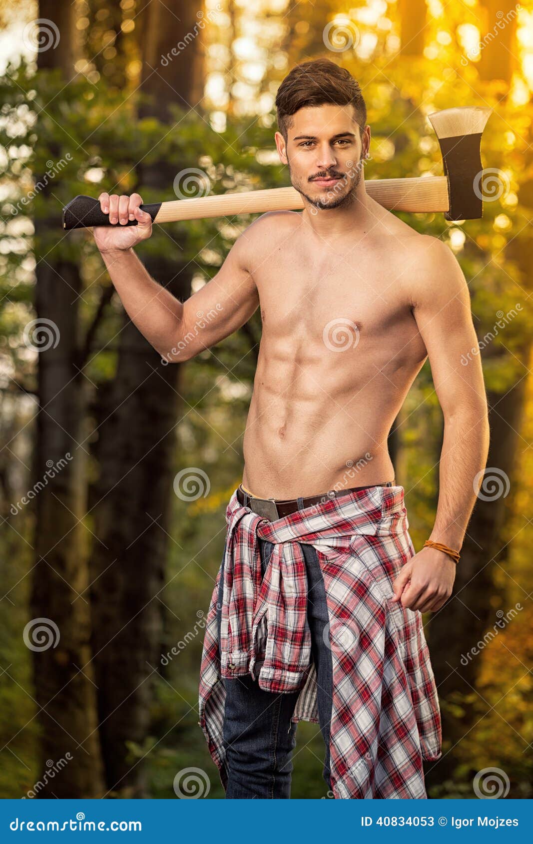 433 Muscle Lumberjack Stock Photos - Free & Royalty-Free Stock Photos from  Dreamstime