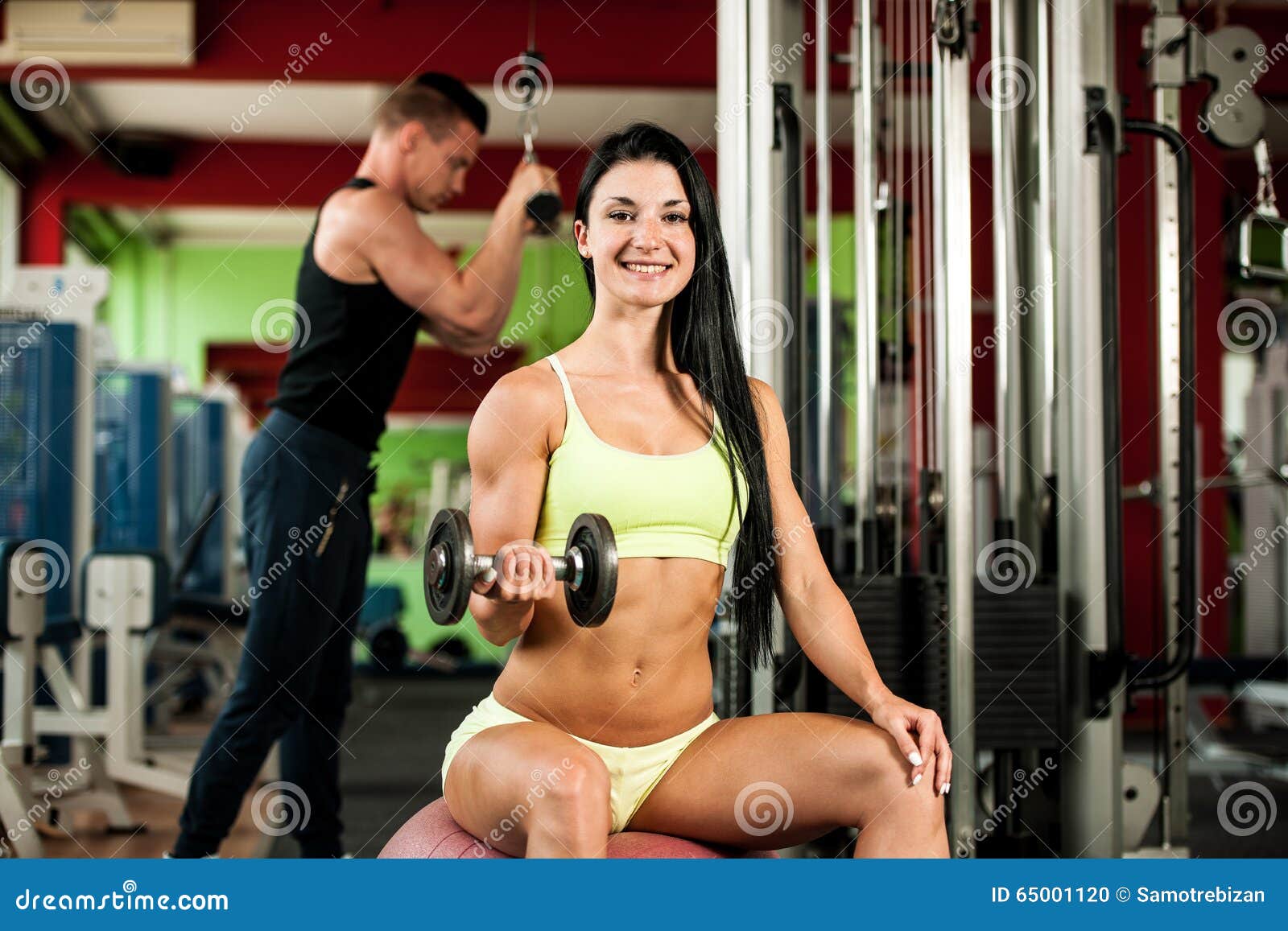 Fitness Youple Workout - Fit Mann and Woman Train in Gym Stock Photo -  Image of exercise, lifestyle: 65001120
