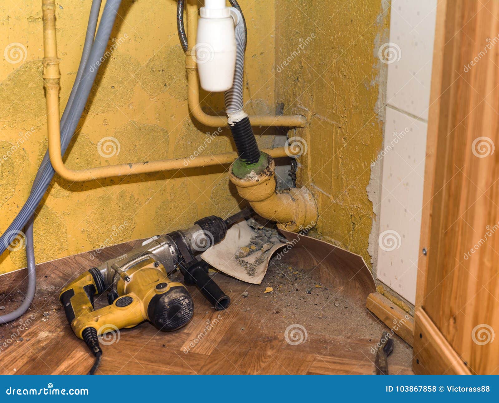 Fixing Leaking Sink Stock Photo Image Of Renovation 103867858