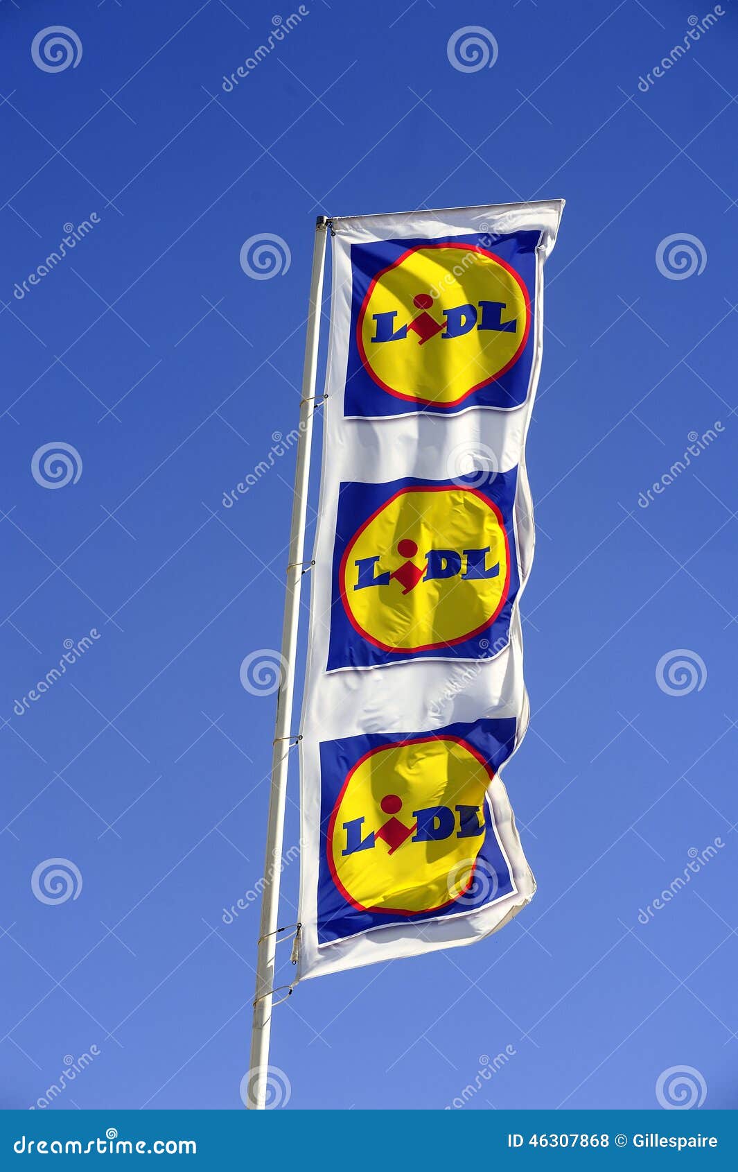 EU-Flagge mit Lidl-Logo, Europa EU flag with Lidl Logo, Lidl in