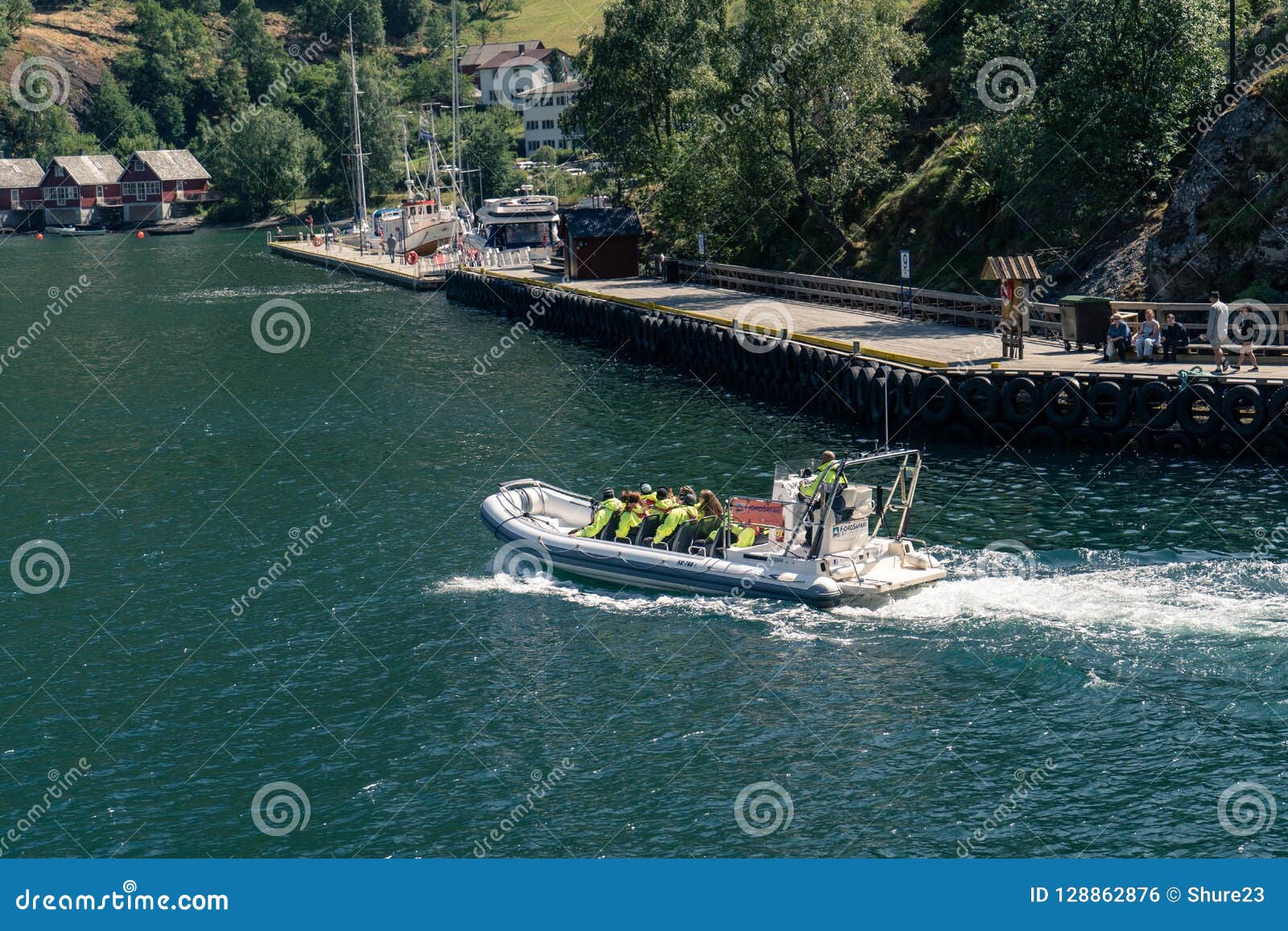 rib boat tour in flam