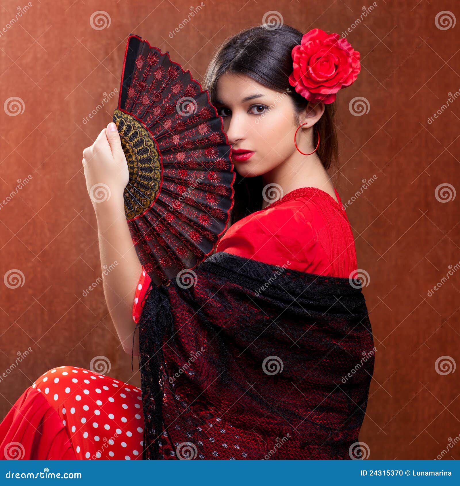 flamenco dancer woman gipsy red rose spanish fan