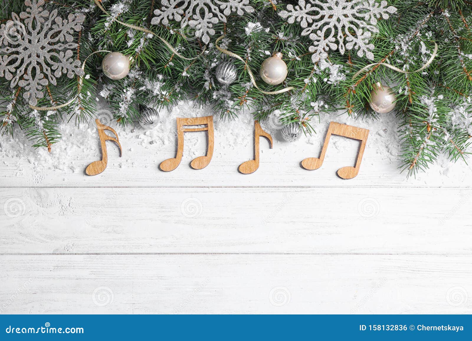 Tận hưởng không khí Giáng sinh đầy ấm áp với hình ảnh phông nền âm nhạc miễn phí! Hình ảnh này sẽ làm cho màn hình của bạn trở nên sinh động hơn với hình ảnh vui nhộn, sáng tạo và phù hợp với mùa lễ hội. Hãy tải ngay về máy của bạn để cảm nhận một mùa Giáng sinh đặc biệt.
