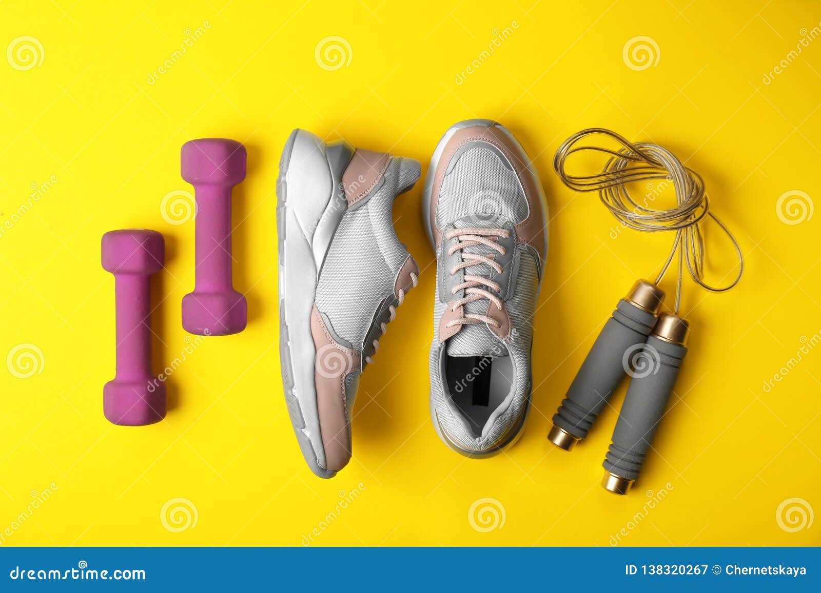 flat training shoes