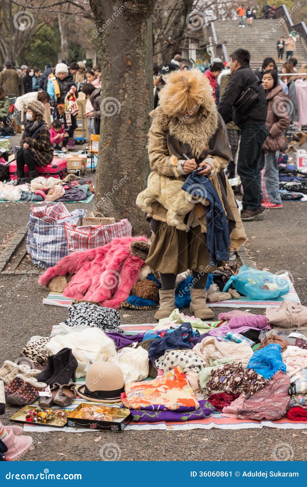 Flea Market At Yoyogi Park In Harajuku, Japan Editorial Photo - Image: 36060861