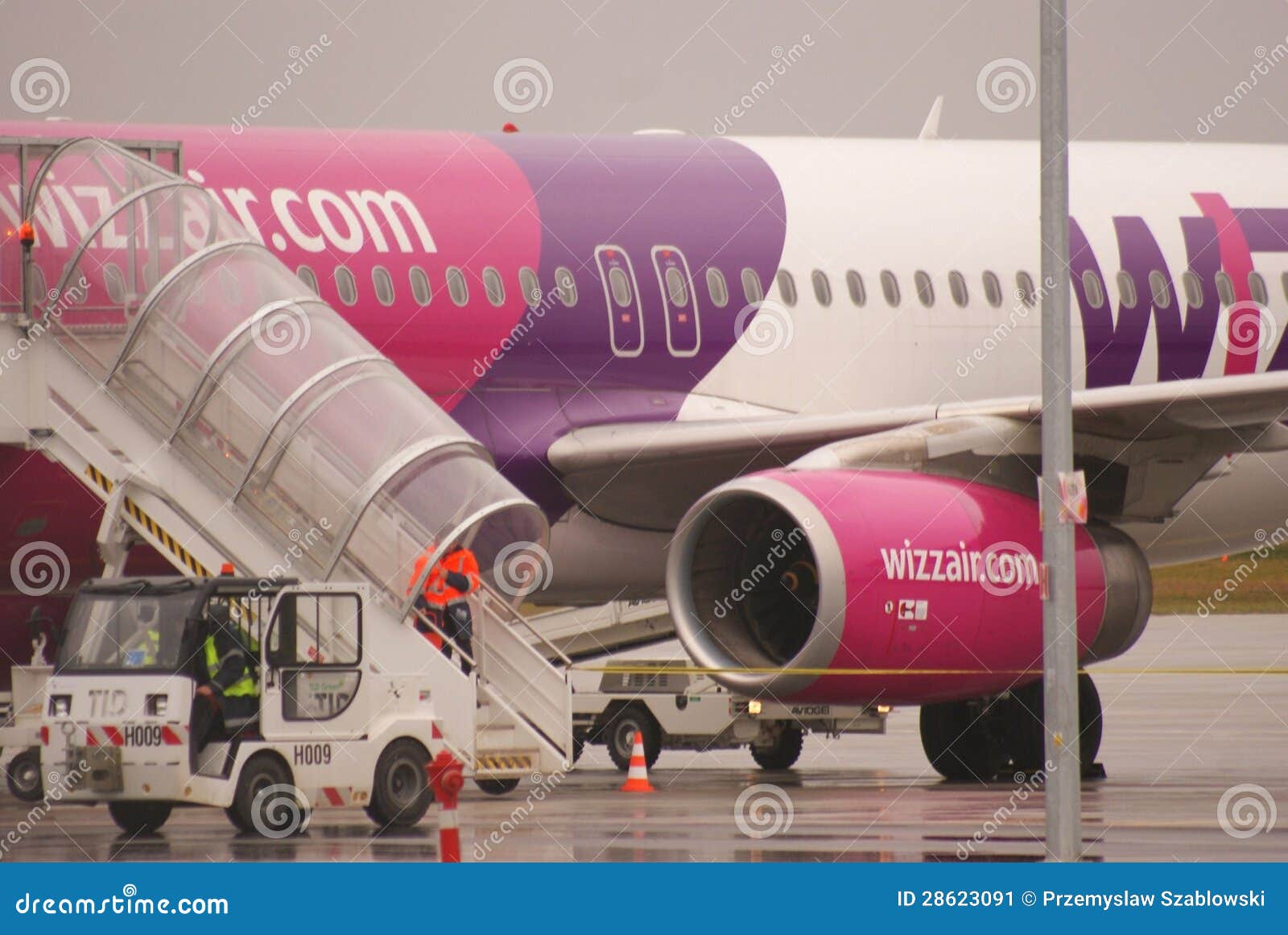 Flight from London To Lublin, 5 January 2013 Editorial Photo Image of