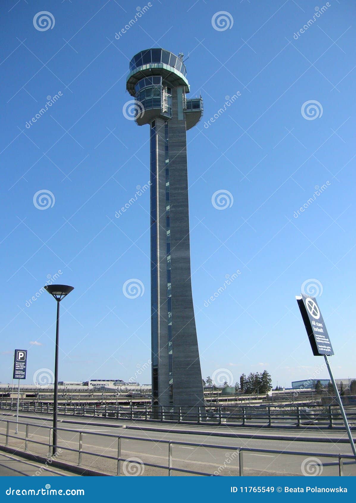 flights control tower