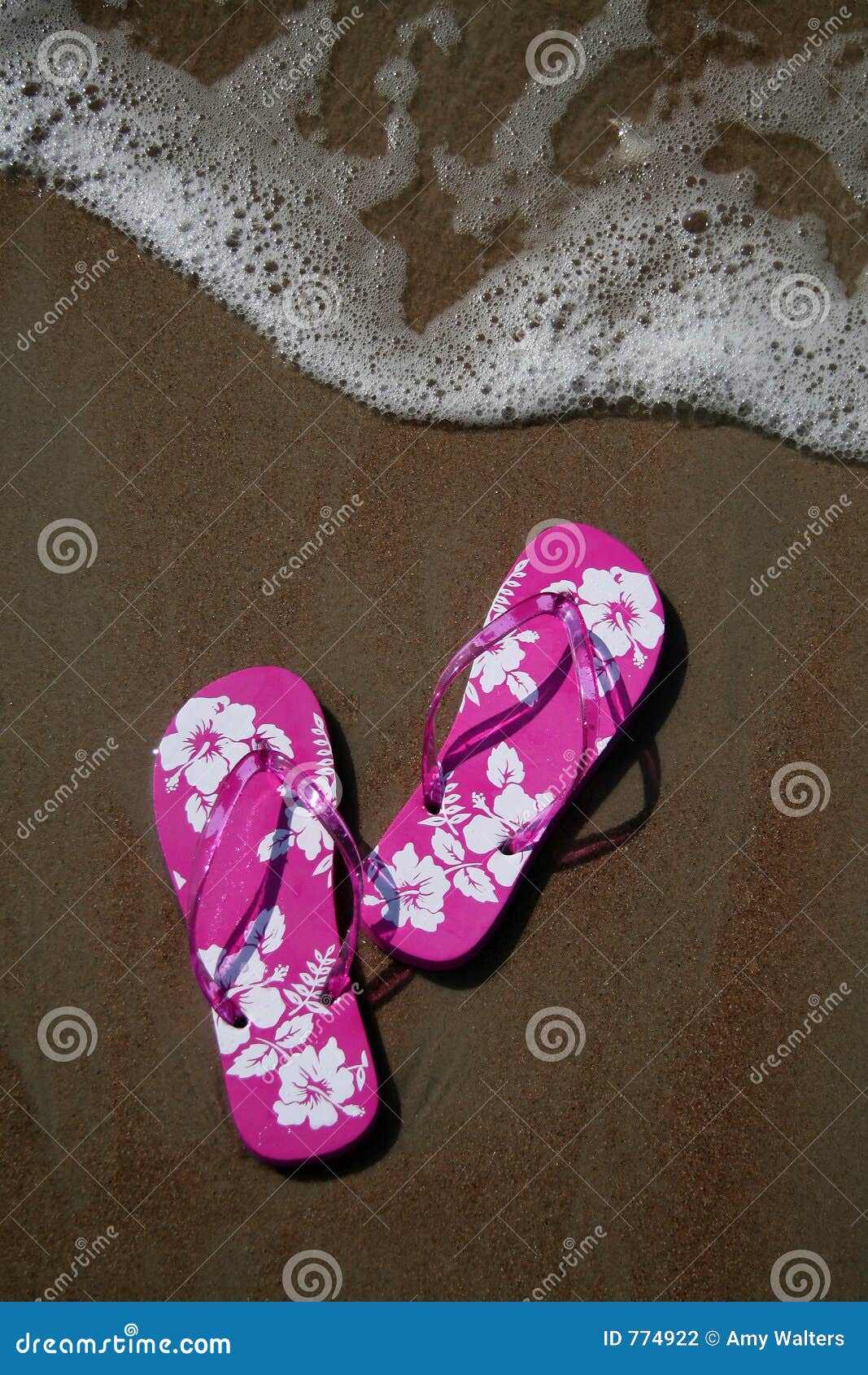 beach flipflop