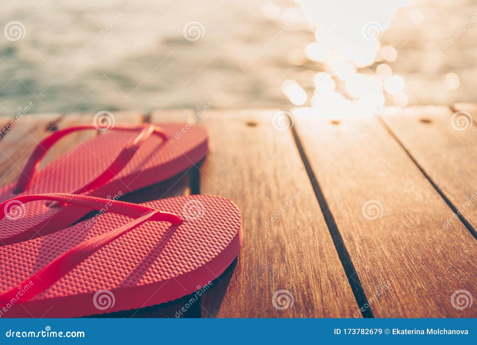resort flip flops