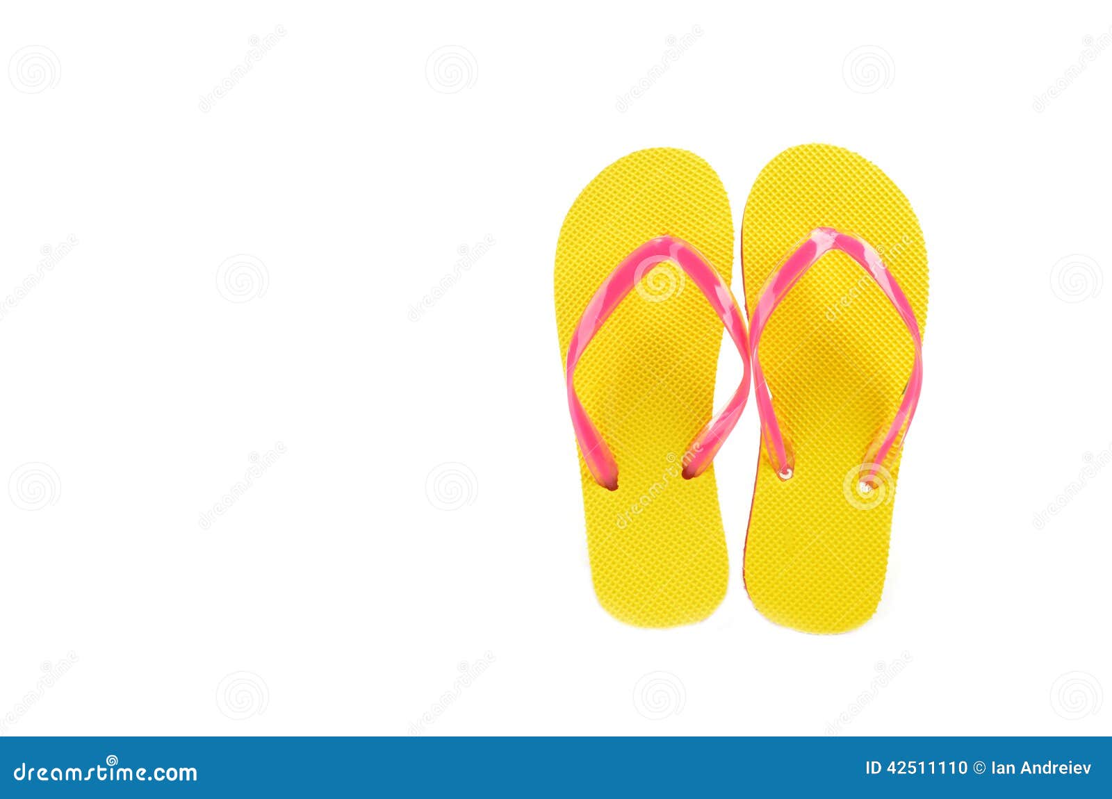 Flip Flops Yellow Ha Isolato Su Fondo Bianco Fotografia Stock ...