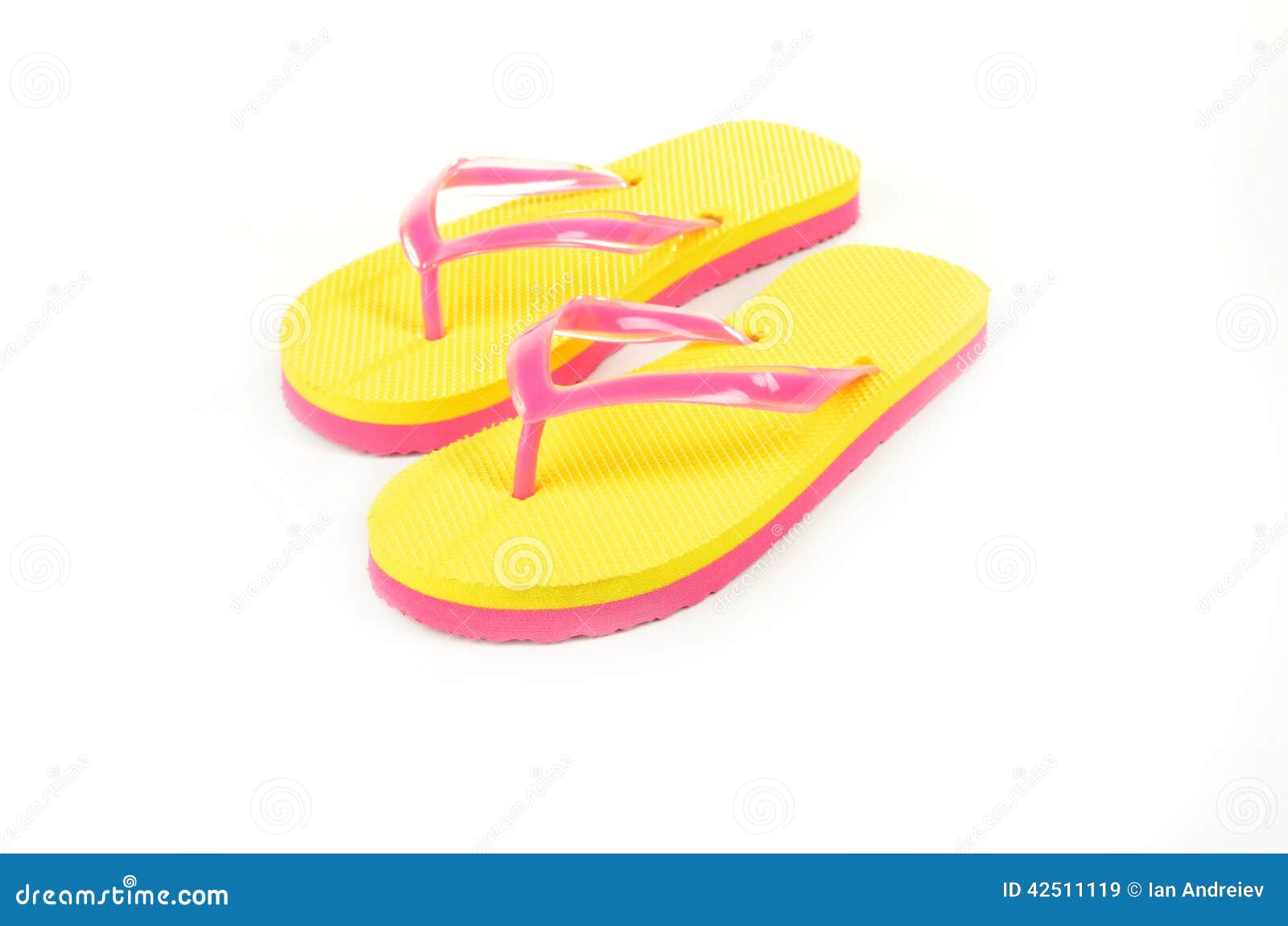 Flip Flops Yellow Ha Isolato Su Fondo Bianco Immagine Stock - Immagine ...