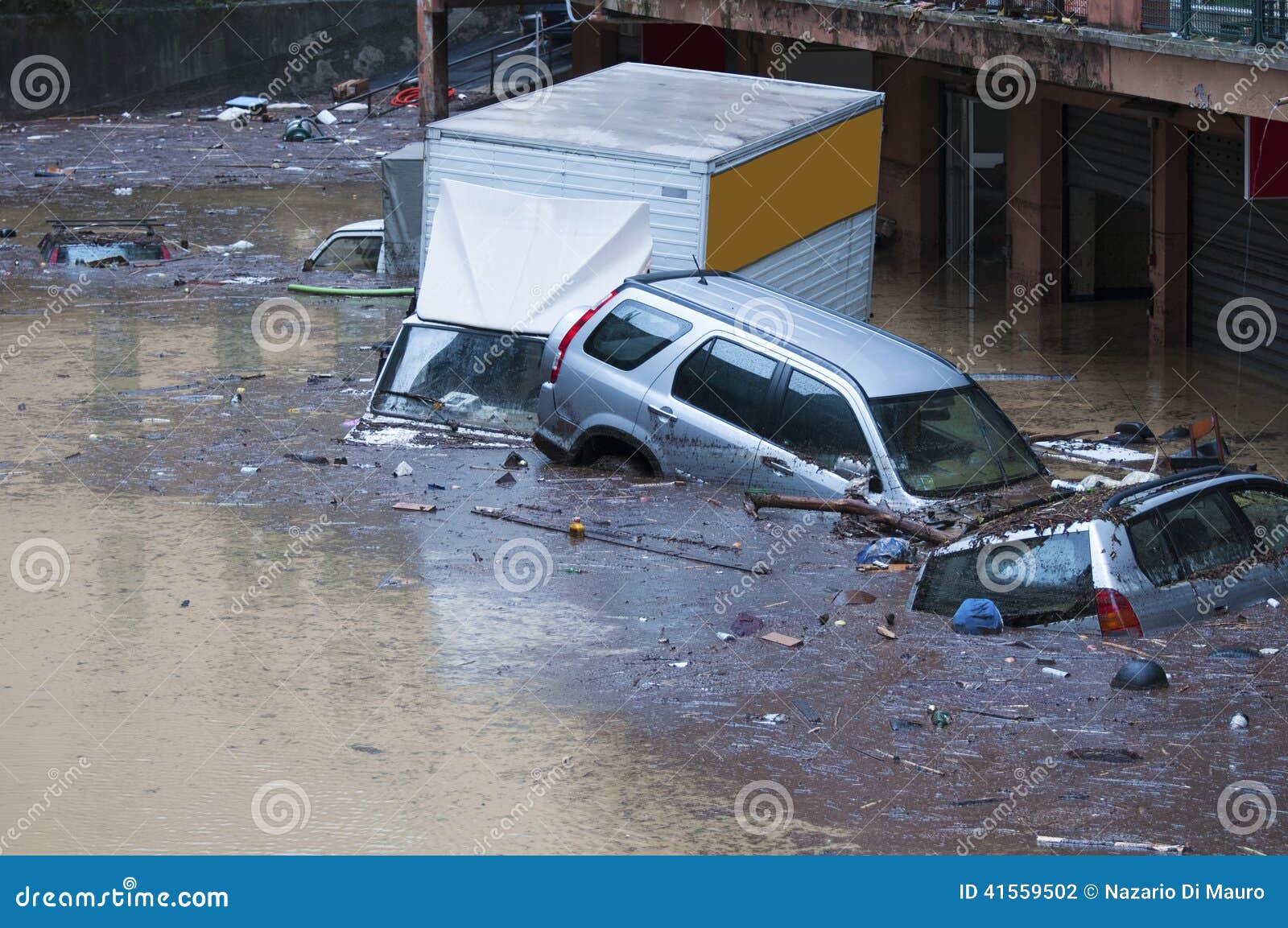 flood in genova
