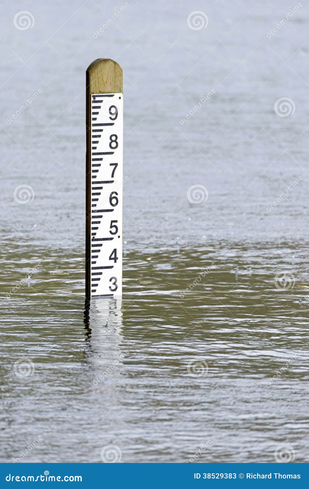 flood-level-water-depth-marker-post-rain