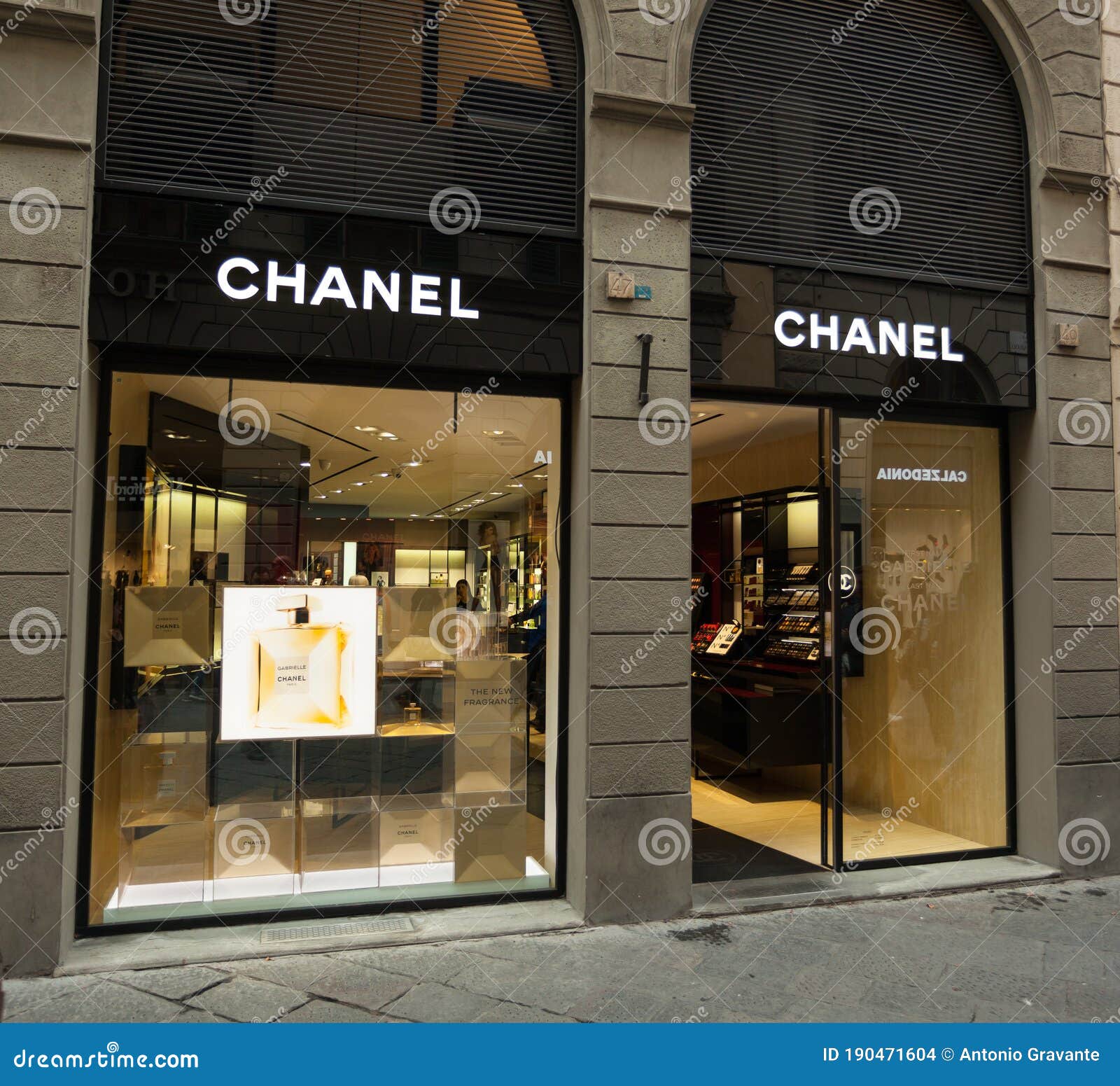 Chanel Store in Florence, Italy Editorial Stock Image - Image of ...