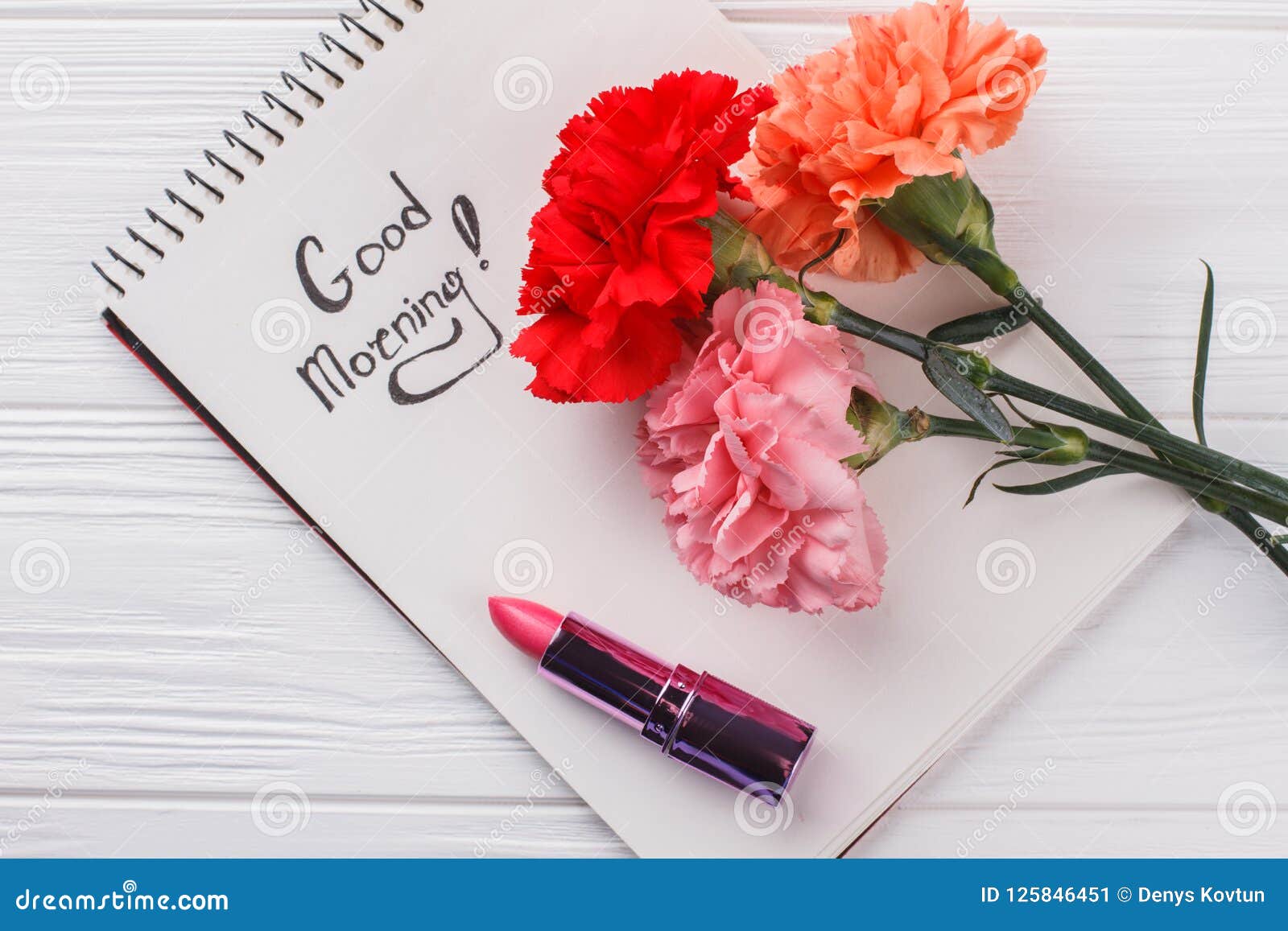 Flores Do Cravo, Desejo Do Bom Dia E Lipstic Imagem de Stock - Imagem de planta, flora: 125846451 Flores Do Cravo, Desejo Do Bom Dia E Lipstic Imagem de Stock - Imagem de planta, flora: 125846451