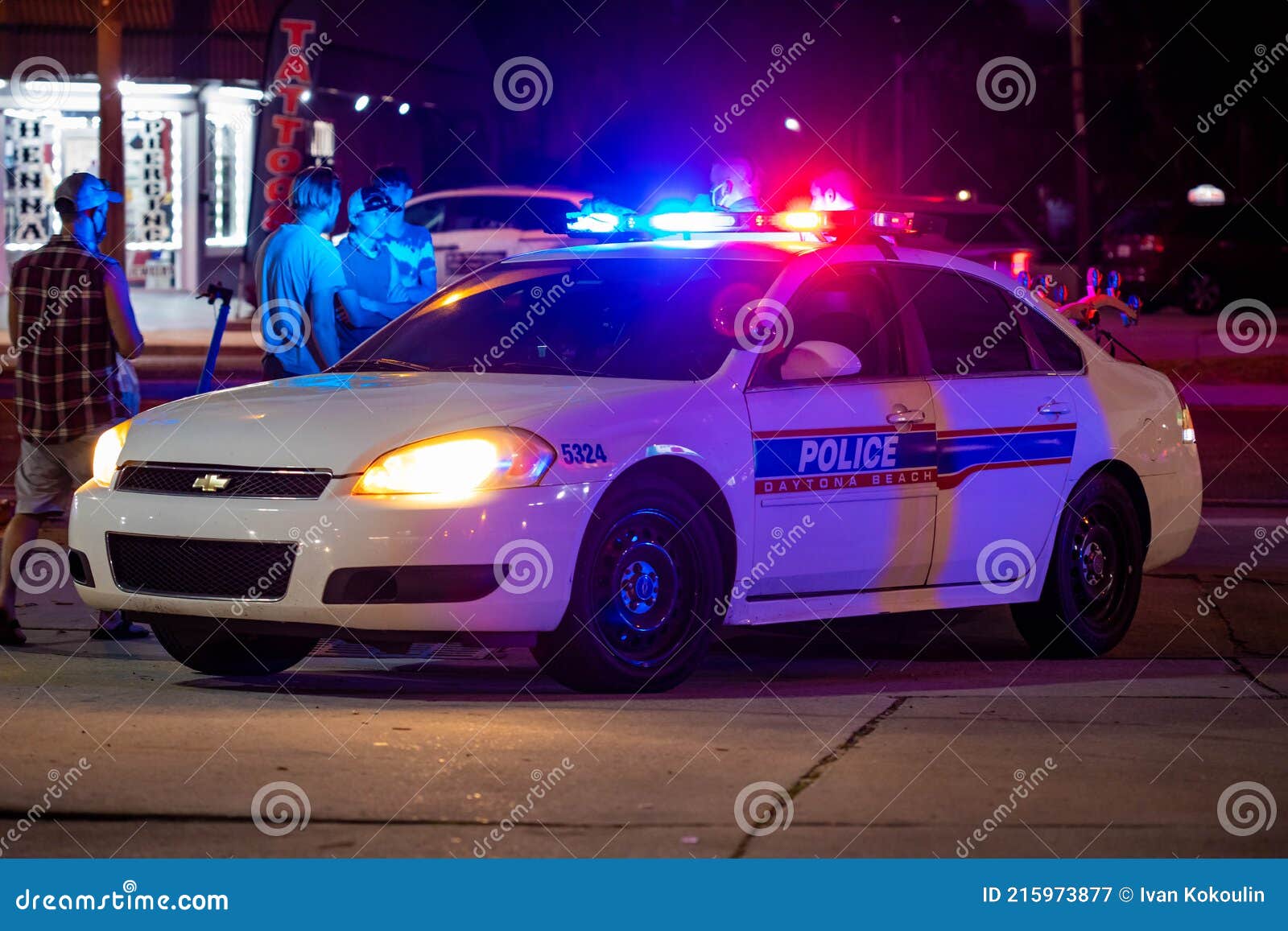 Florida Usa Feb 11 2021 : Coche De Policía Con Luces Intermitentes