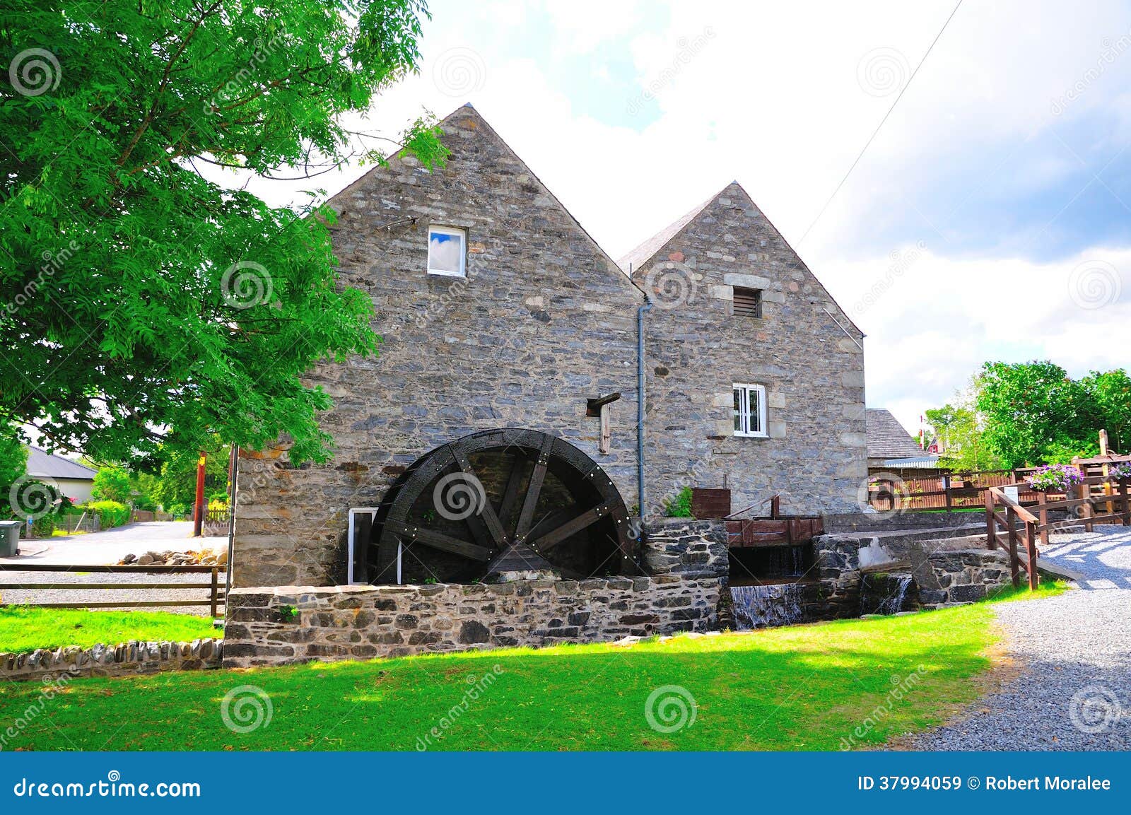 Flour Mill with Working Wheel. Stock Image Image of building, water