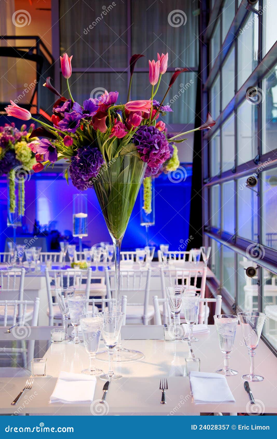 Flower bouquet and table stock image. Image of event 24028357