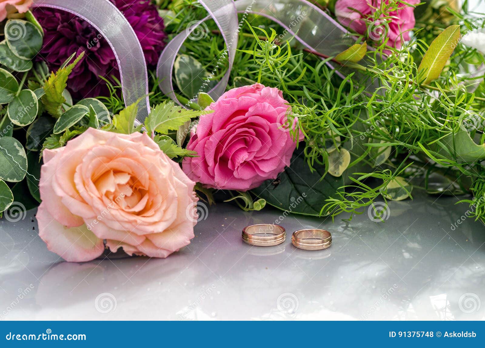 Flower Decoration and a Ring Set on Gray Wedding Car Stock