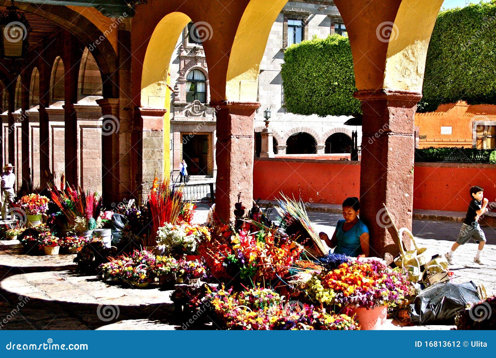 Flower Market, Mexico editorial photography. Image of flowers 16813612