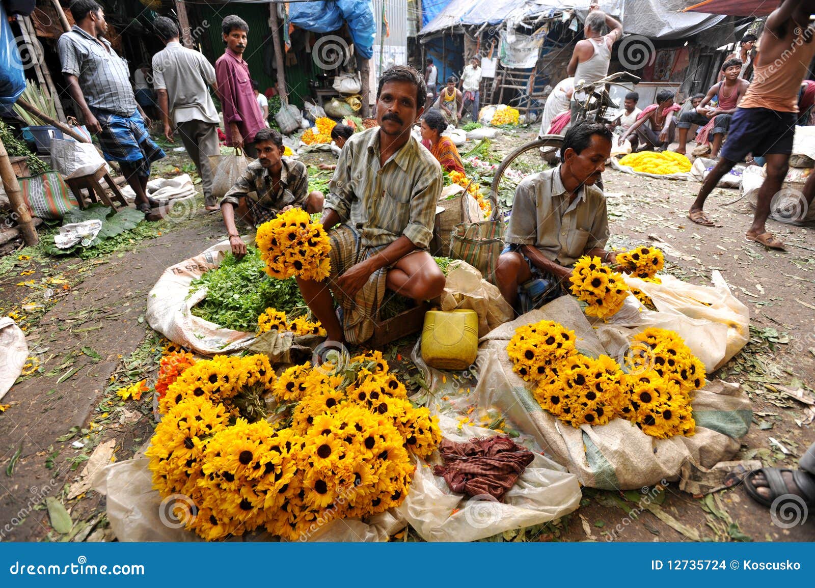 Flower vendors editorial stock image. Image of flower 12735724