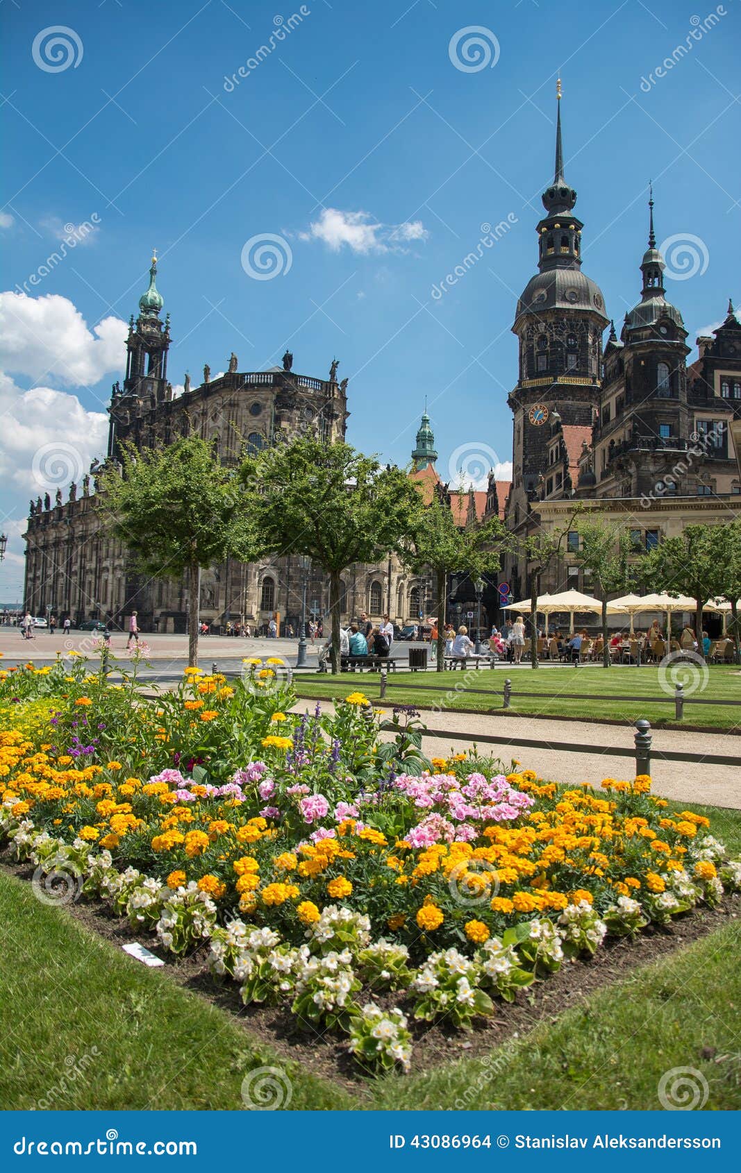 Flowers in Dresden. editorial stock image. Image of famous 43086964