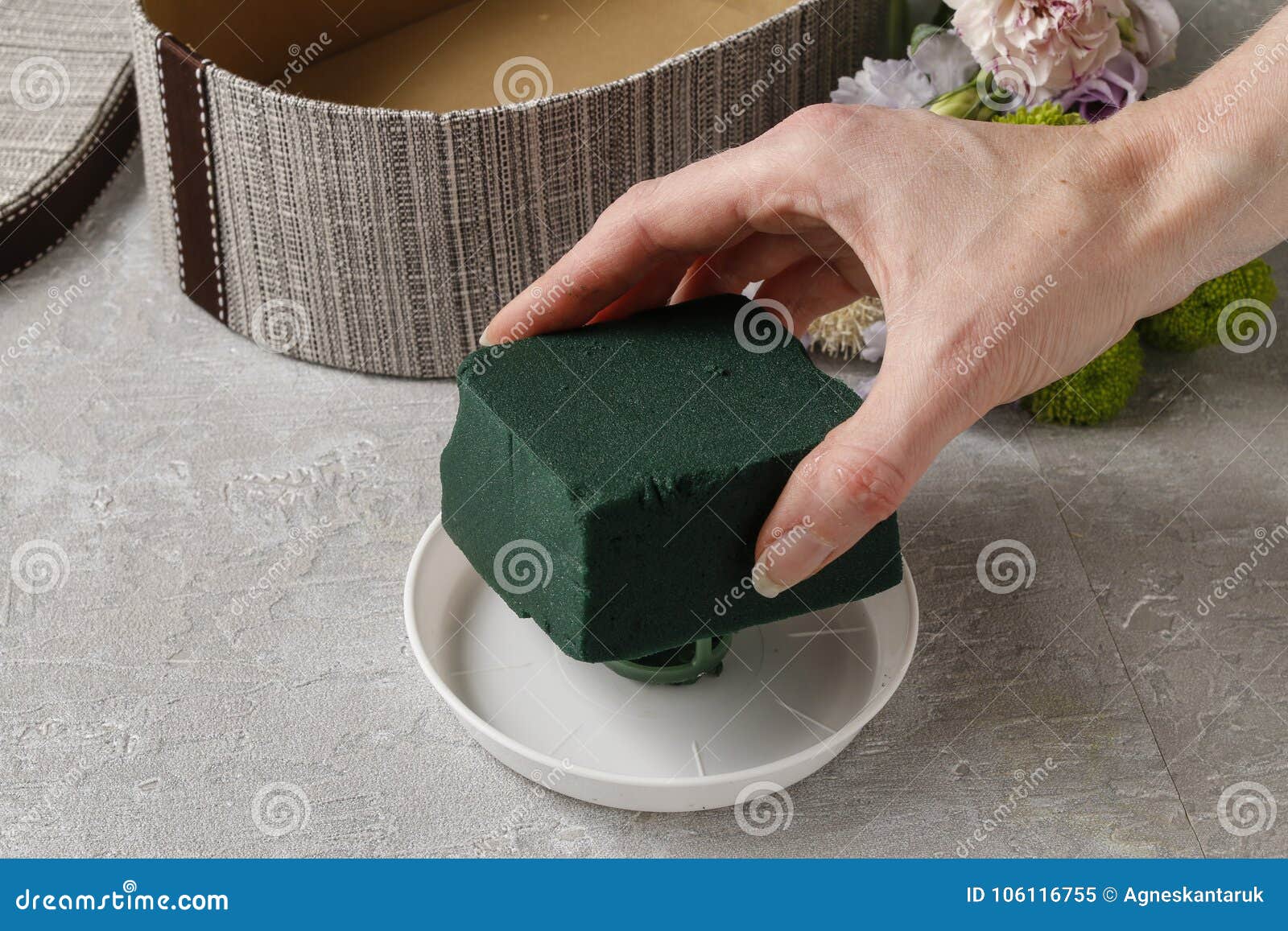 9,382 Cartoon Box Stock Photos - Free & Royalty-Free Stock Photos from Dreamstime 9,382 Cartoon Box Stock Photos - Free & Royalty-Free Stock Photos from Dreamstime