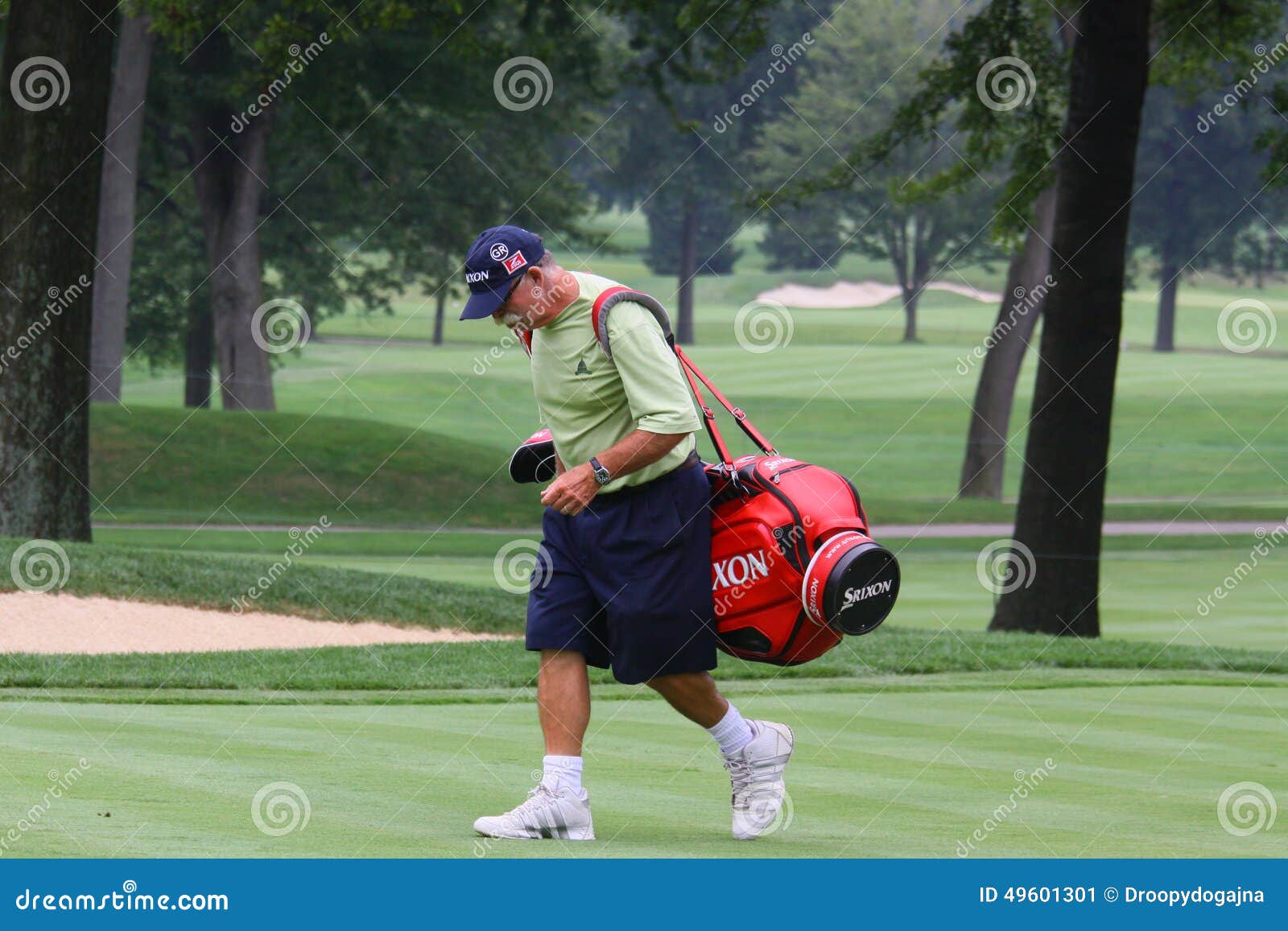 Fluff the caddy editorial photo. Image of extreme, activity 49601301