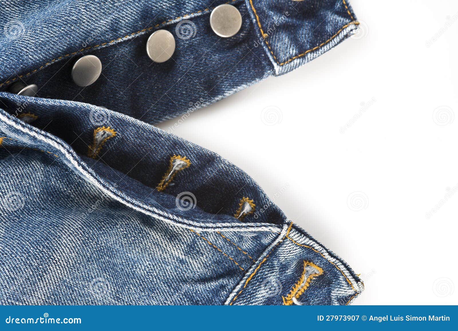 fly of the jeans with button closure