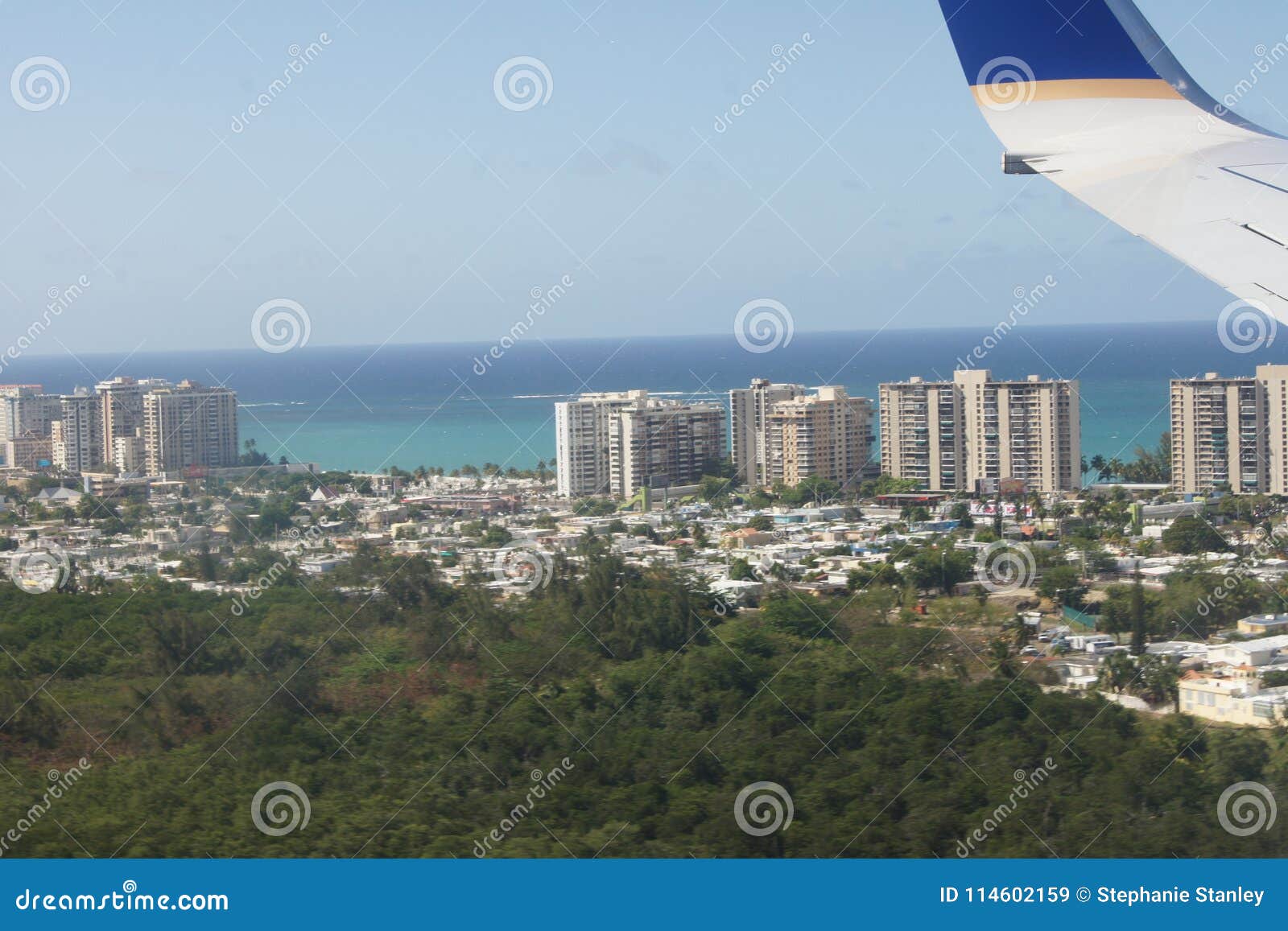 Flying into Puerto Rico stock image. Image of glimpse - 114602159