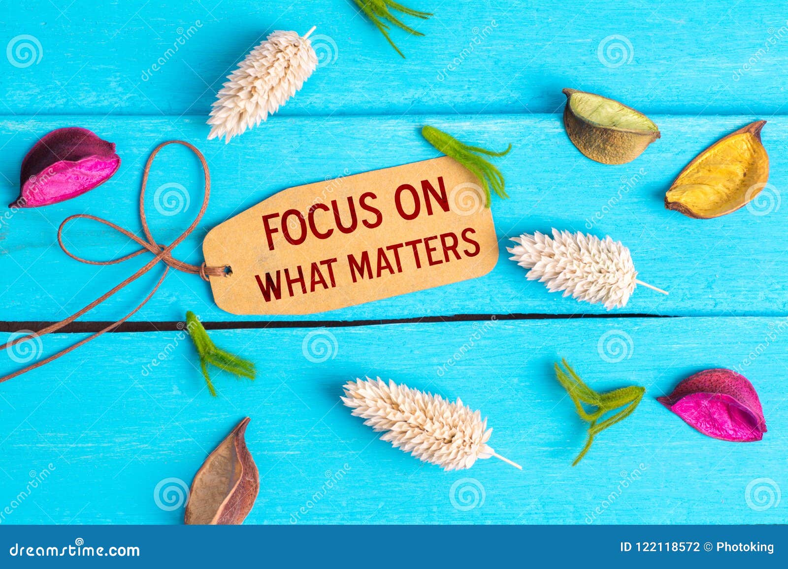 focus on what matters text on paper tag
