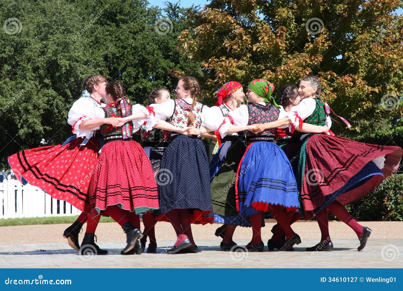 Folk dance editorial photography. Image of color, happy 34610127
