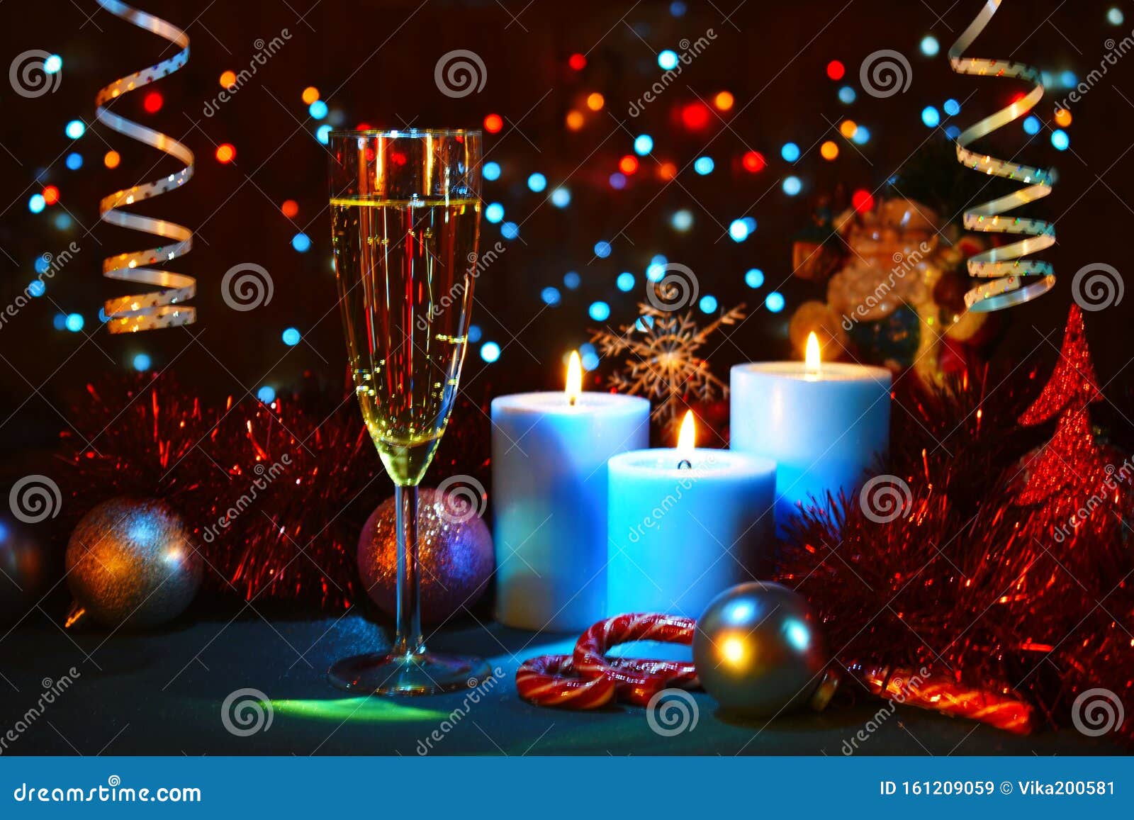 Fondo De Pantalla De Navidad Y Año Nuevo Luminosa Decoración Festiva Con Juguetes Navideños Imagen de archivo - Imagen de elemento, estrella: 161209059 Fondo De Pantalla De Navidad Y Año Nuevo Luminosa Decoración Festiva Con Juguetes Navideños Imagen de archivo - Imagen de elemento, estrella: 161209059