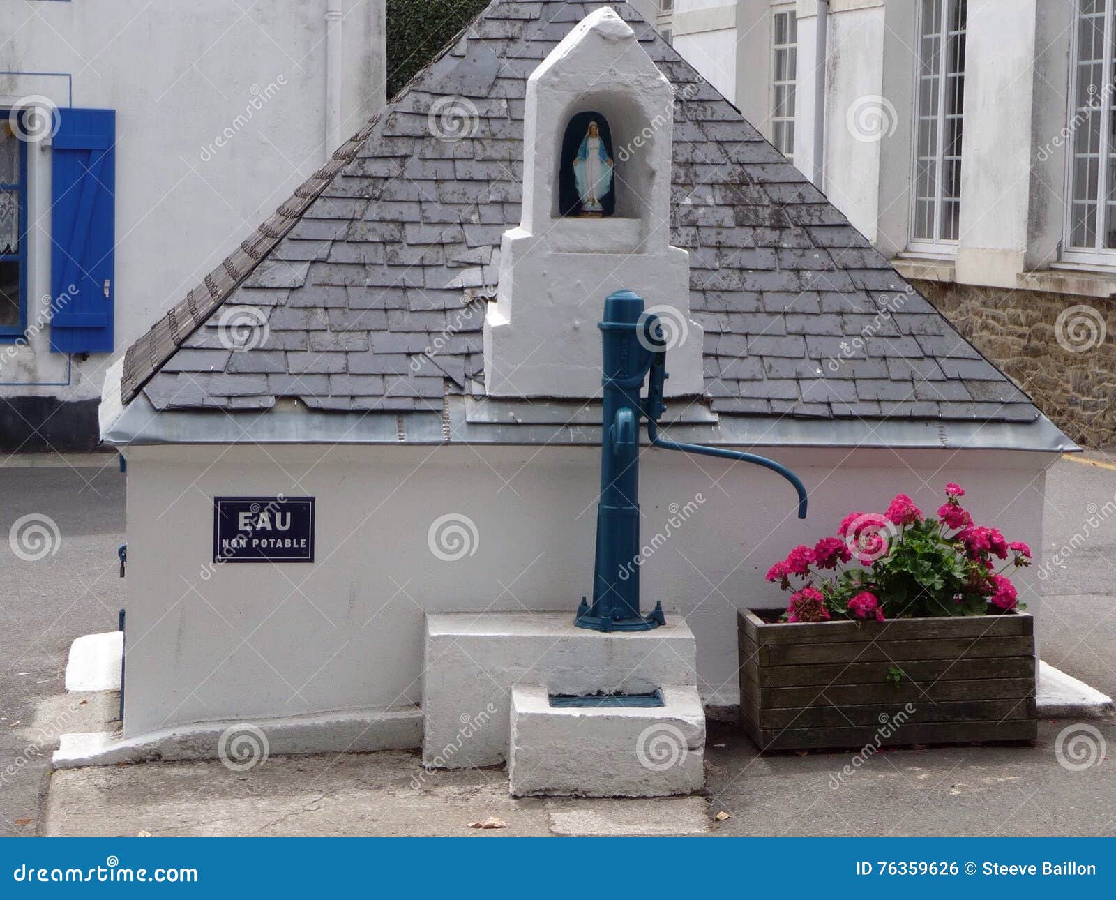Tout Pour Leau Tpe Sénégal Fontaine Et Distributeur Deau
