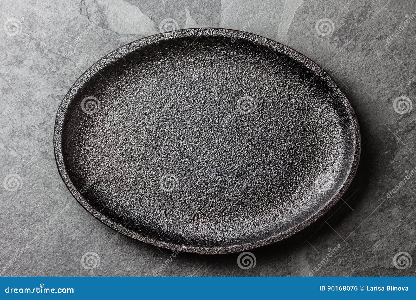 Food Background. Empty Cast Iron Black Plate Stock Photo Image of