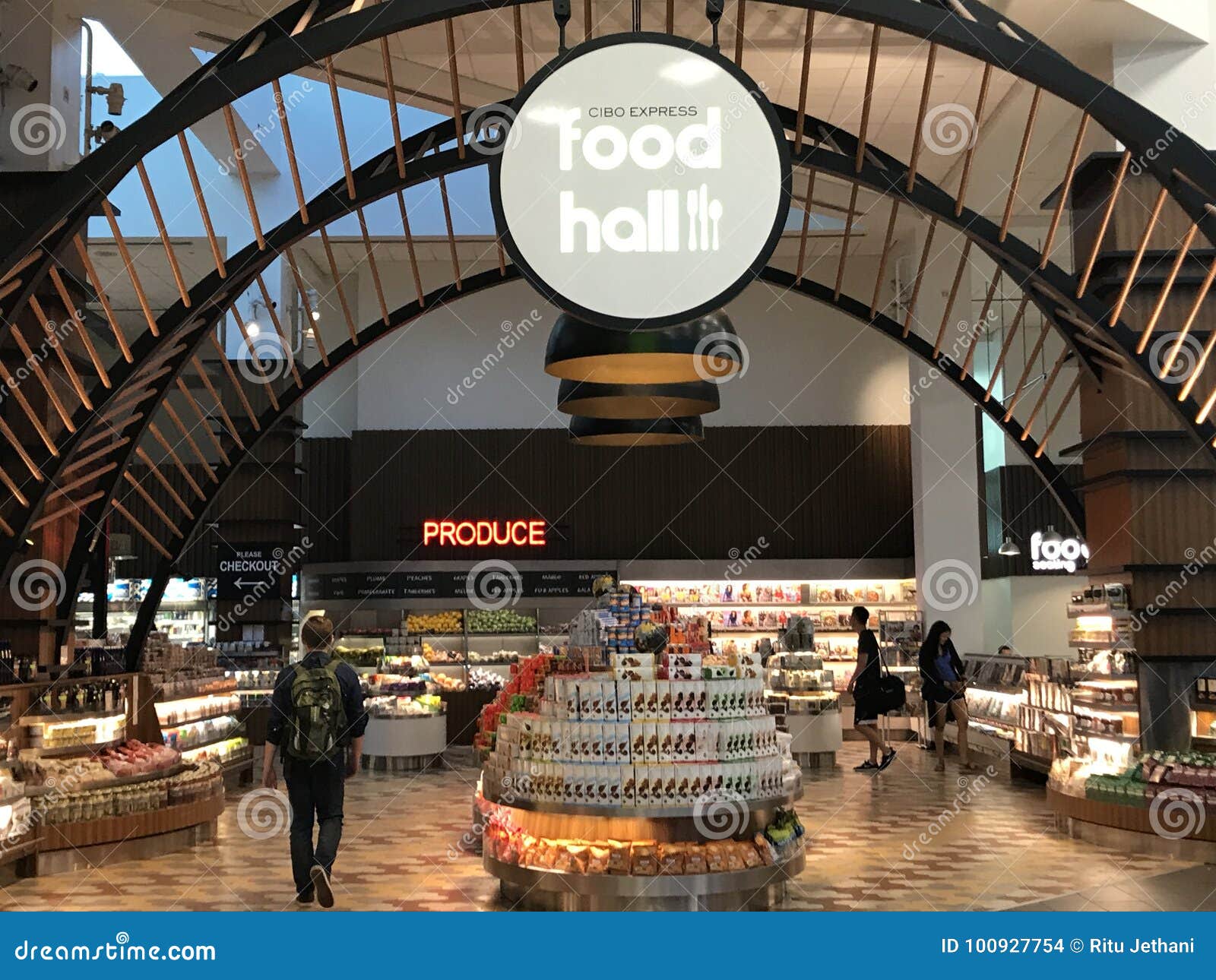 Food Hall, LaGuardia Airport, New York City Editorial Stock Image