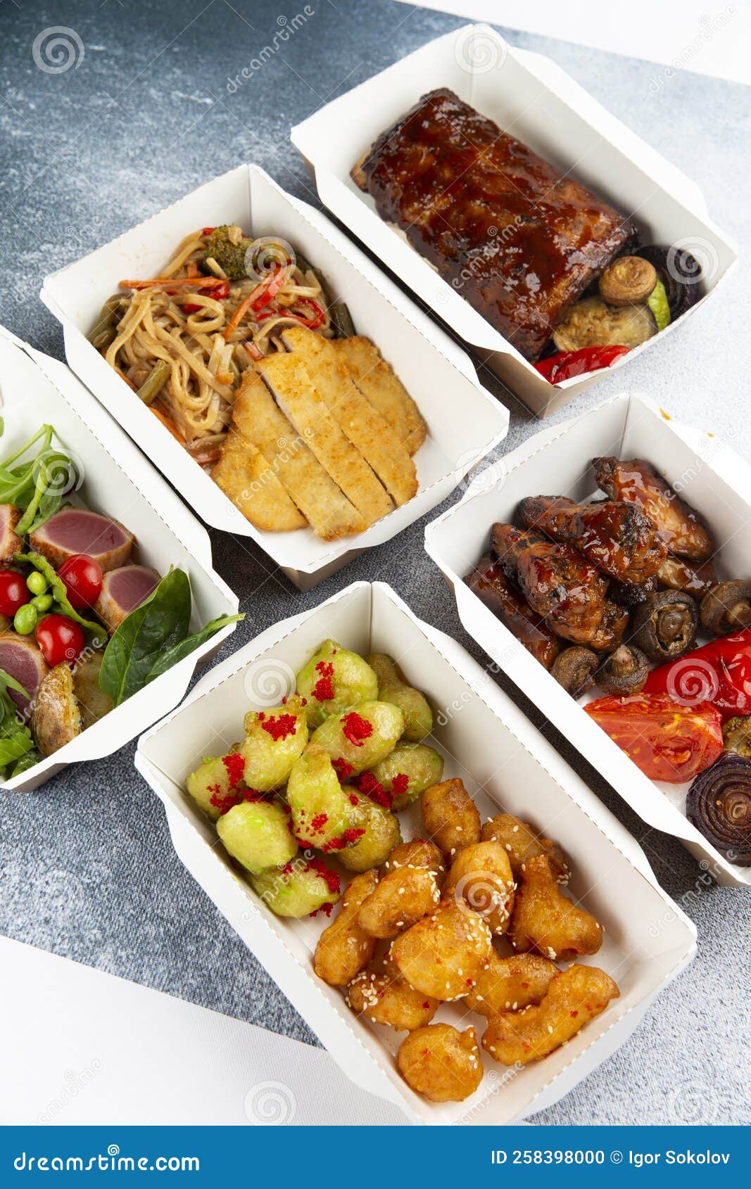 The Food in the Lunch Box is Ready for Delivery. Stock Photo - Image of