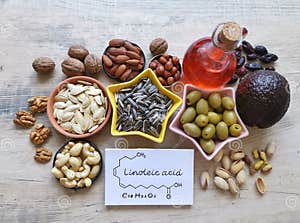 Food Rich In Linoleic Acid With Chemical Formula Of Linoleic Acid Nuts Food Rich In Linoleic Acid With Chemical Formula Of Linoleic Acid Nuts