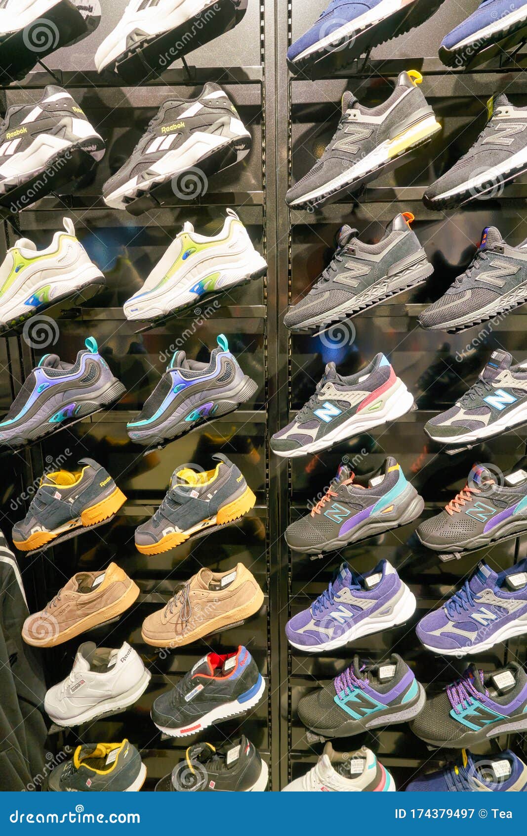 a foot locker store editorial photography image of retail 174379497