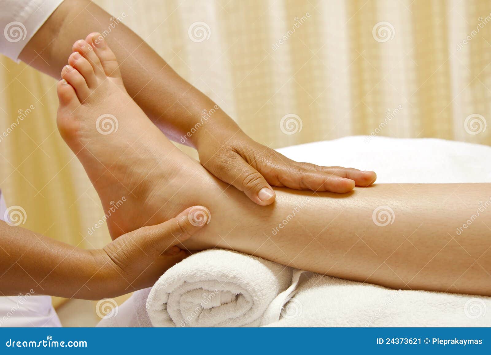 Foot Massage Spa Foot Oil Treatment Stock Image Image O